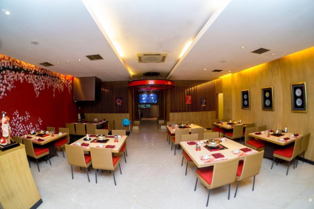 Bumi Senyiur Hotel Samarinda Exterior foto